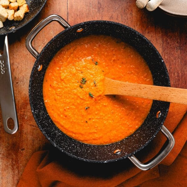 Dojo Hero Neverstick+ 24cm Casserole with Soup