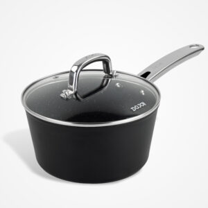 Dojo Hero Neverstick+ 20cm saucepan with lid, non-stick pan ideal for cooking soups, pasta, vegetables, and family-sized portions.